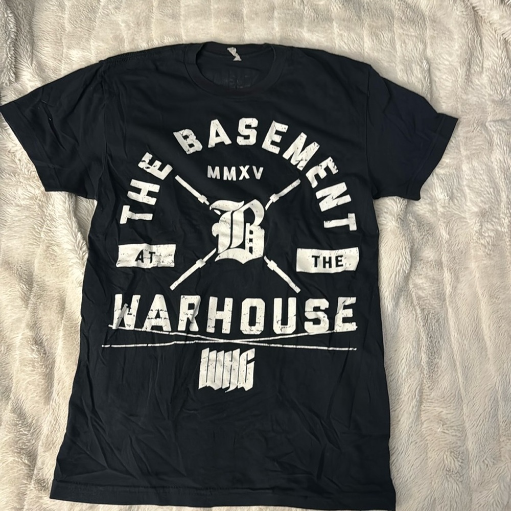2 for $15 Deal ⭐️ Warhouse gym “The Basement” shirt
